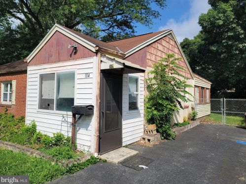 104 Evergreen Dr, Dover, DE 19901-4432