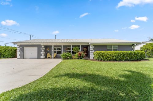 1421 Alpha Ct, West Palm Beach, FL 33406-6837