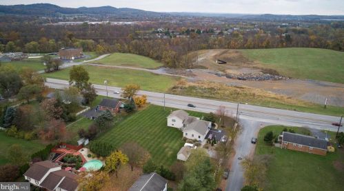 397 Kunkel Ave, Hummelstown PA  17036-9337 exterior