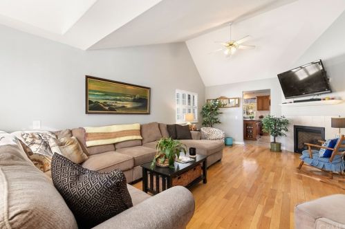 18168 Deer Hollow Rd, Middletown CA  95467-8002 exterior