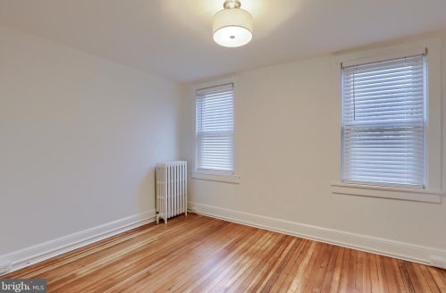 726 New Holland Ave, Lancaster PA  17602-2137 exterior