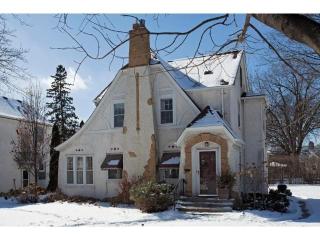 2810 Cleveland St, Minneapolis, MN 55418-3113