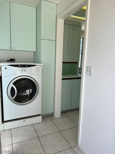 4315 Douglas Ln, Lehigh Acres FL 33973-2071 exterior