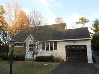 99 Locust Park, Albany, NY 12205-2313