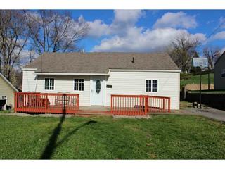 1007 Woodland Dr, Mckeesport, PA 15133-3721