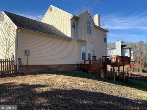 7428 Drew Ln, Fredericksburg VA  22407-6668 exterior