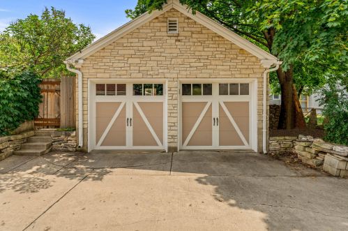 3164 51 Blvd, Milwaukee WI 53216-3236 exterior