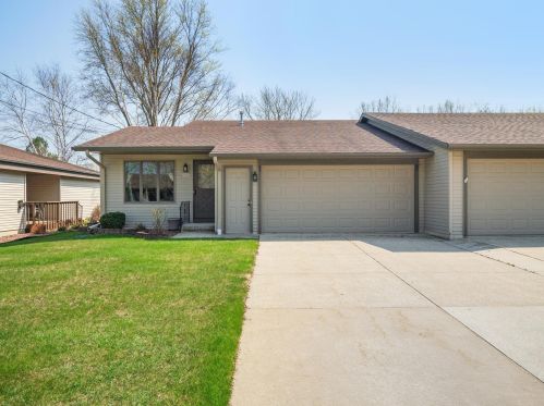 3507 Joseph Rd, Manitowoc, WI 54220-1176