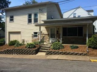 1162 Water St, Indiana, PA 15701-1643