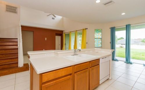 3909 Ashworth Pl, Lakeland FL  33810-3835 exterior