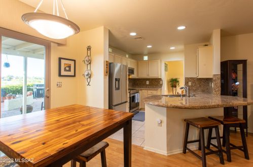 1371 Culpepper Ave, Tucson AZ  85745-3300 exterior