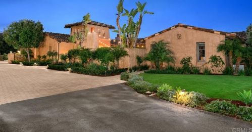 7621 Iluminado, San Diego, CA 92127-3802
