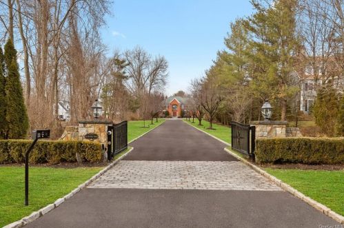 23 Beverly Rd, Purchase, NY 10577-2206