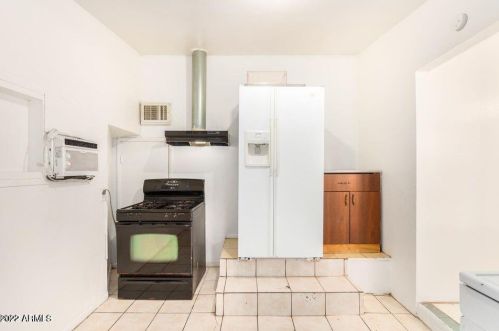 320 20 Ave, Phoenix AZ 85021-6963 exterior