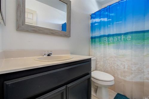 965 Turquoise St, Vacaville CA  95687-7859 exterior
