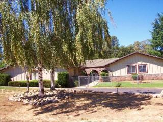 18210 Aarondale Rd, Sonora, CA 95370-9740