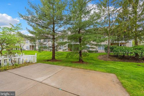 8205 Normandy Dr, Mount Laurel NJ  08054-5951 exterior