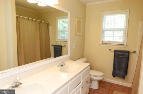 15 Shinnecock Rd, Dover DE  19904-9404 exterior