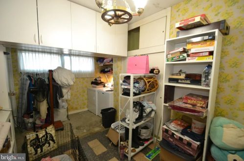 200 Runson Rd, Camp Hill PA  17011-2637 exterior