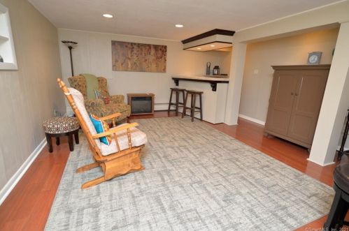 181 French St, Bristol CT  06010-5554 exterior