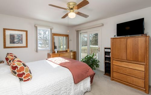 6881 91, Milwaukee WI 53224-4712 exterior