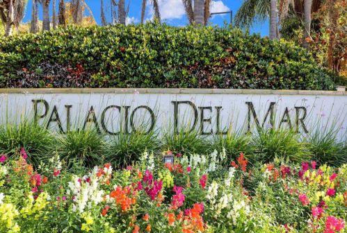 4914 Caminito Vista Lujo, San Diego CA 92130-2861 exterior