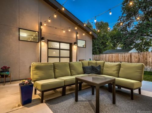 1140 Cook St, Denver CO 80205-5010 exterior