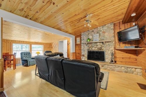 2127 Olmstead St, Friendship WI  53934-9309 exterior