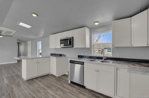 134 Countryside Dr, Pueblo CO 81007-3024 exterior