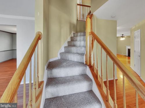 5771 Rhode Island Dr, Woodbridge VA  22193-3830 exterior