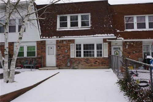 112 Patio Rd, Middletown, NY 10941-1620