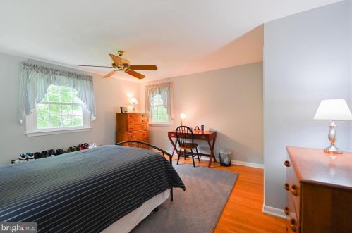 112 Shady Ln, Lansdale PA  19446-1415 exterior