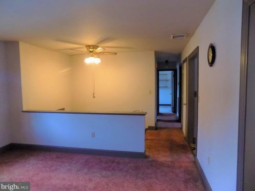283 Boomerang Dr, Ephrata, PA 17522-2442