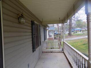 309 Pinonwood Dr, Simpsonville SC  29680-3615 exterior