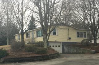 78 Route 27, Raymond NH  03077-1207 exterior