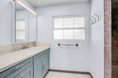 4223 Quapaw Ave, San Diego CA 92117-4525 exterior