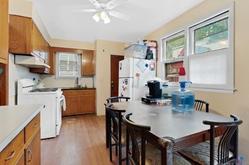 40 Wordin Ave, Bridgeport, CT 06605-1530