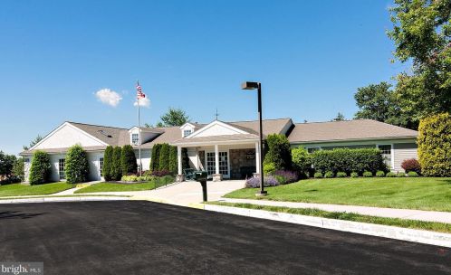 124 Brandon Rd, Norristown PA  19403-3394 exterior