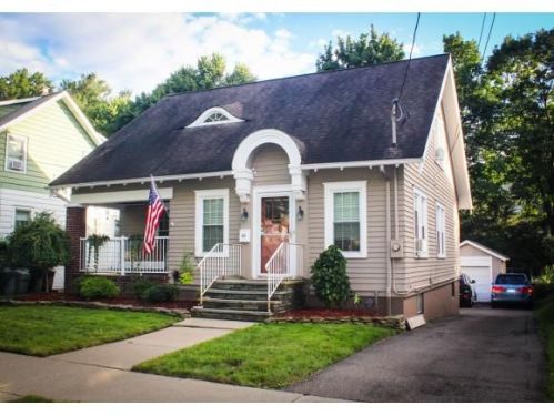 121 Schubert St, Binghamton, NY 13905-3312