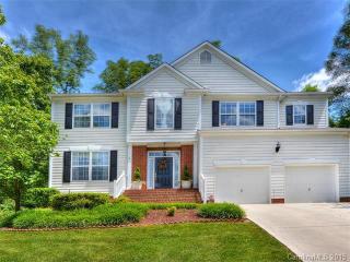 14203 Queens Carriage Pl, Charlotte, NC 28278-7313