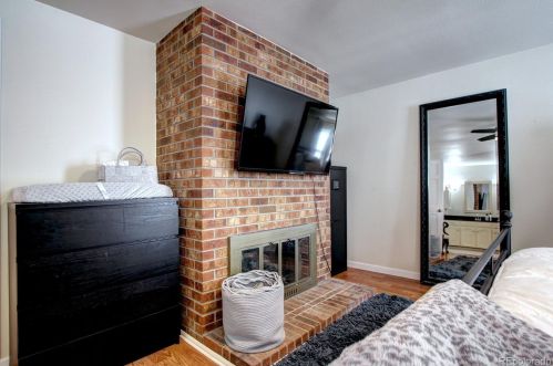 8123 Phillips Cir, Englewood CO 80112-3254 exterior