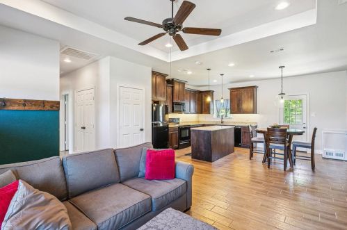 4707 Henry St, Greenville TX  75401-3021 exterior