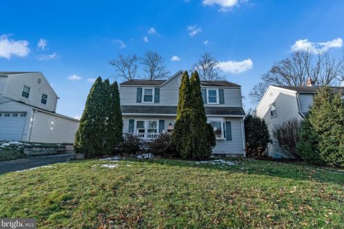 312 Silver Ave, Willow Grove, PA 19090-2838