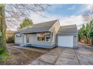 3017 Burton Rd, Vancouver, WA 98662-7126