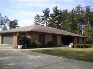 131 Pine Tree Dr, Urbana, OH 43078-2356