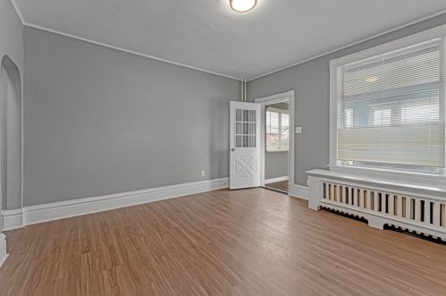 2446 Dewey St, Whitaker PA  15120-2610 exterior