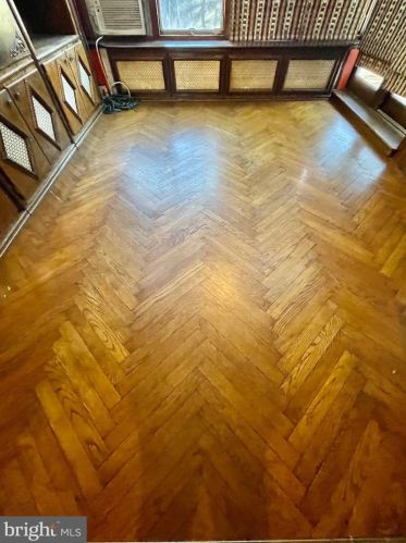 224 Mcclellan Ave, Trenton NJ 08610-6049 exterior