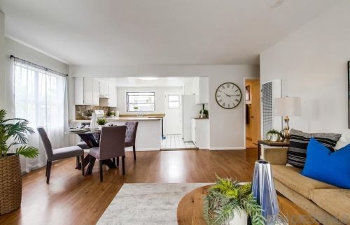 2070 Cable St, San Diego CA 92107-3313 exterior