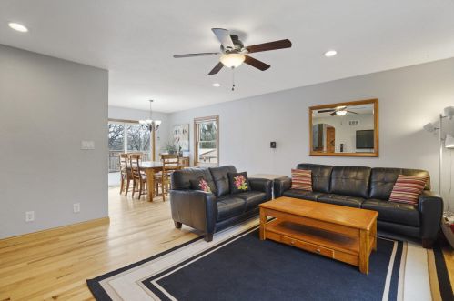 32729 Sunburst Ct, East Troy, WI 53120-9605