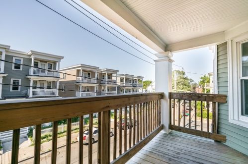 373 Ctr St, Boston MA exterior